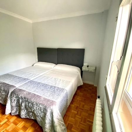 Garden Lodge Hostal Evencio Рибадавия Экстерьер фото