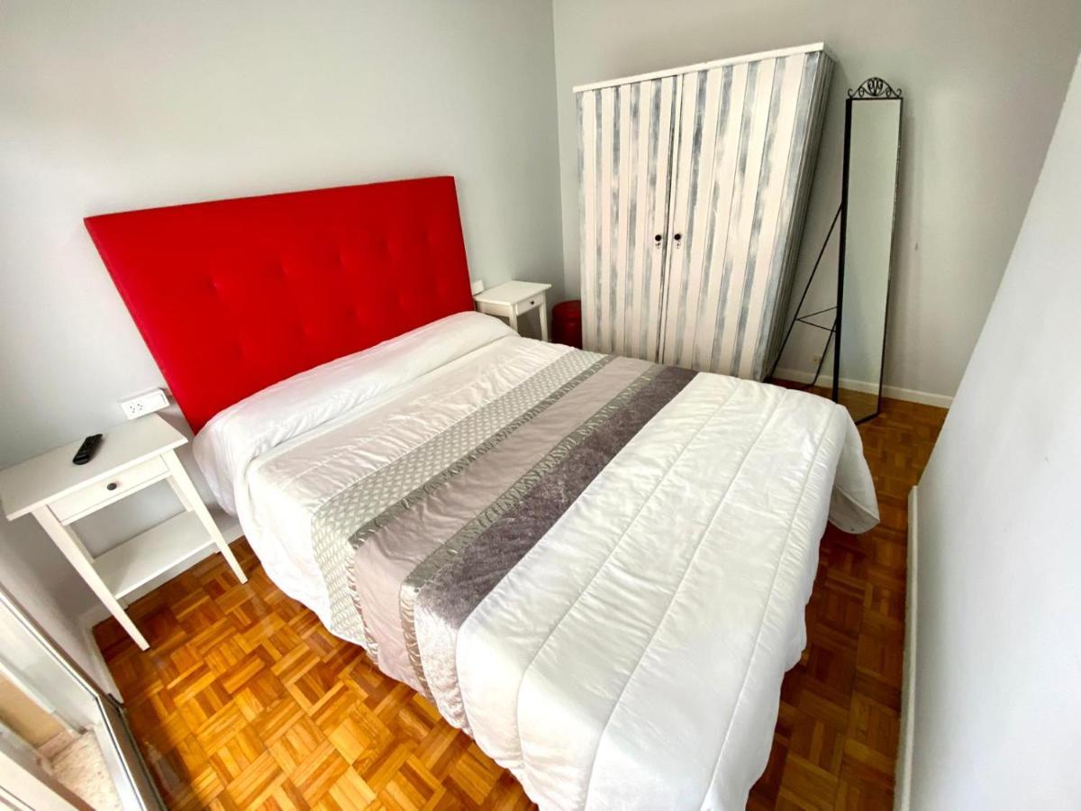 Garden Lodge Hostal Evencio Рибадавия Экстерьер фото