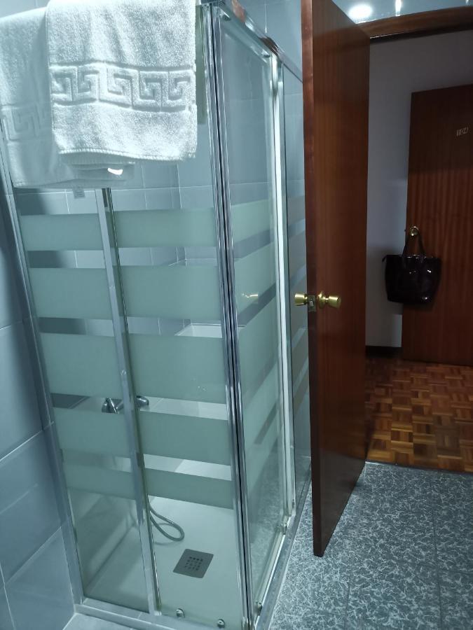 Garden Lodge Hostal Evencio Рибадавия Экстерьер фото